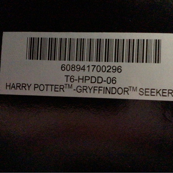 Tonner Harry Potter Gryffindor Seeker Doll Goblet of Fire - Picture 4 of 5